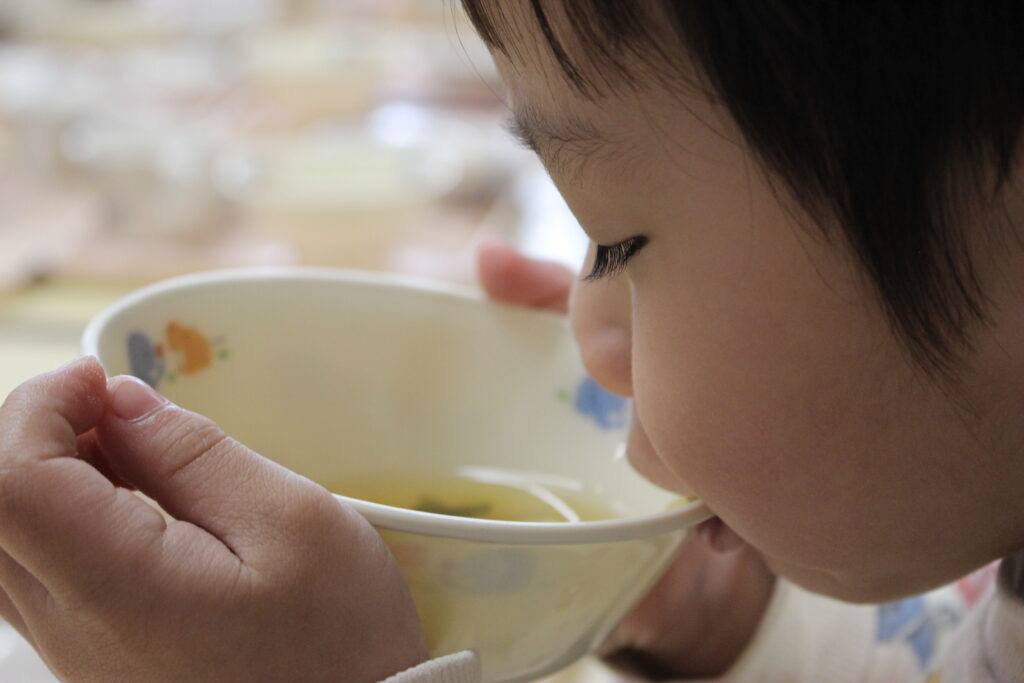 こども園の先生がこっそり教える！給食を「完食」に導く魔法のコツ